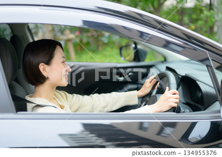 女人開車 女人開車 134955376