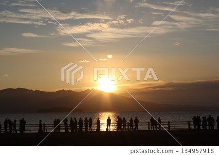 2026年鹿兒島錦江灣的第一道陽光 2026年鹿兒島錦江灣的第一道陽光 134957918