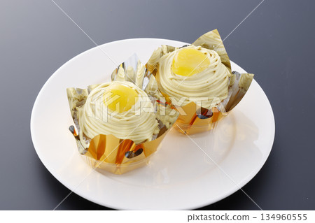 Mont Blanc with rich chestnut cream and a whole chestnut on top 134960555