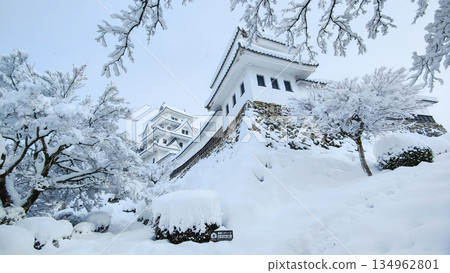 Gujo Hachiman Castle in the snow Gujo Hachiman Castle in the snow 134962801