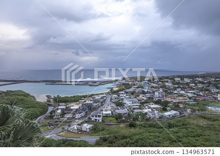 The atmosphere of Yonaguni Island, the westernmost point of Japan 134963571