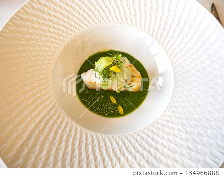 Artistically pan-fried grouper that stands out against the greenery Artistically pan-fried grouper that stands out against the greenery 134966888