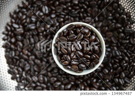 dark roasted coffee bean from fresh roasting in home cafe 134967487