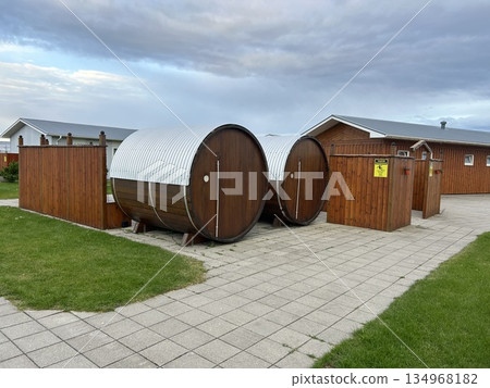 This is the wooden bath at the Stracta Hotel in Hella on the south coast of Iceland. 134968182