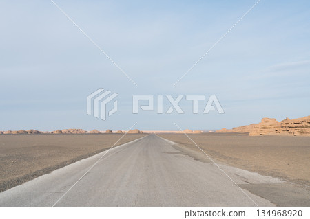 敦煌雅丹國家地質公園 134968920