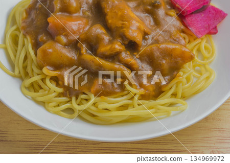 咖哩炒麵 咖哩炒麵 134969972