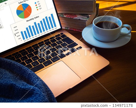電子表格數據分析和咖啡 134971178