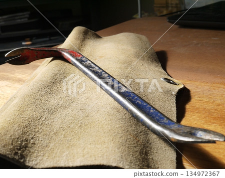 木工工具，拔釘器 134972367