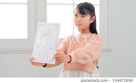 Report card parent-child conversation Report card parent-child conversation 134972699