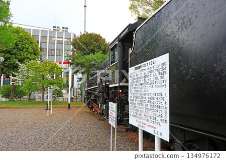 A view of a steam locomotive preserved on the grounds of Shiojiri City Hall, Shiojiri City, Nagano Prefecture 134976172