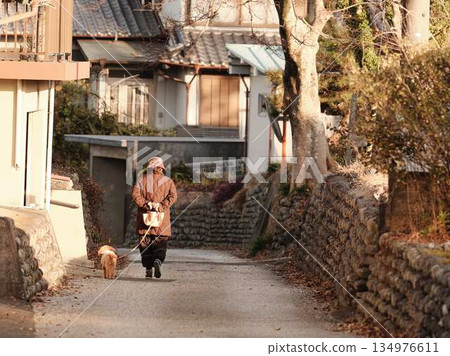 Walking for an old man Walking for an old man 134976611