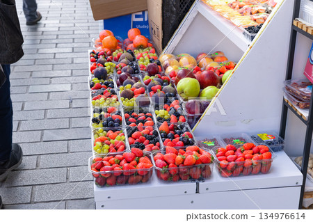 土耳其伊斯坦堡的水果店 134976614