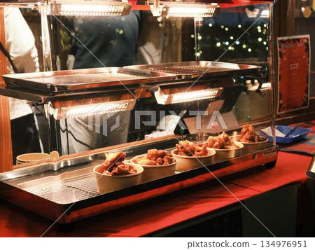 Open Kitchen Restaurant Open Kitchen Restaurant 134976951