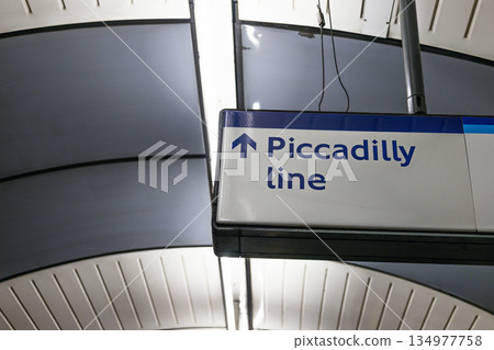 London Underground Piccadilly Line Sign in Tube Station London Underground Piccadilly Line Sign in Tube Station 134977758