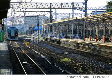 Demolition work is underway to elevate the tracks... Kasukabe Station, old platform 1 134978686