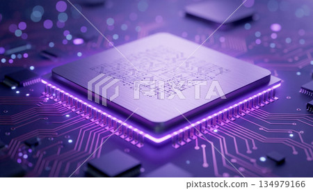 特寫鏡頭：一塊現代CPU微晶片位於黑色電路板上，被紫色霓虹燈照亮。 134979166