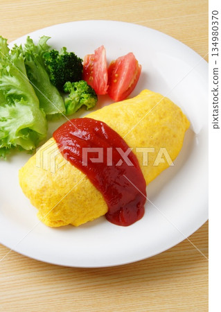 Ketchup omelet rice Ketchup omelet rice 134980370
