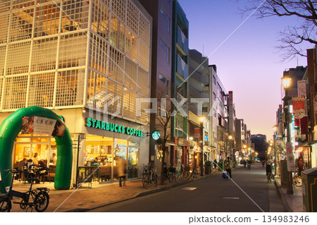 Bustling Hiroo Walking Street at dusk on the New Year's Eve. Cityscape (December 2025) 134983246