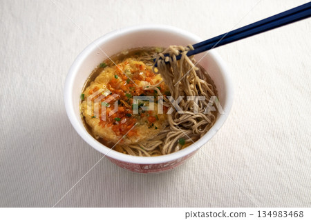 Cup noodles topped with tempura Cup noodles topped with tempura 134983468