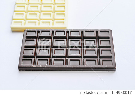Chocolate alternatives Chocolate alternatives 134988017