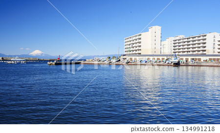 Mount Fuji as seen from Nagai Fishing Port in Yokosuka Mount Fuji as seen from Nagai Fishing Port in Yokosuka 134991218