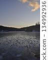 日落的湖Shirakaba 134992936