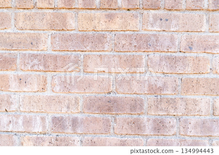 Light-colored brick wall background texture ③ 134994443