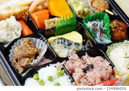 Delicious Makunouchi lunch box Delicious Makunouchi lunch box 134996059
