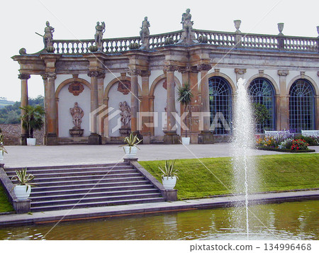 德國浪漫之路 魏克斯海姆城堡與花園溫室 134996468