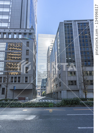冬日假期的大手町 134996817