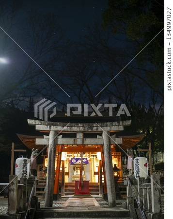 元旦當天,稻荷神社大門敞開。 元旦當天,稻荷神社大門敞開。 134997027
