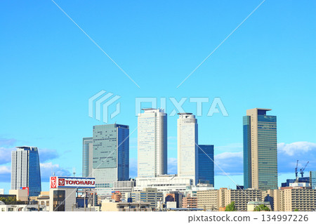 愛知縣名古屋市名古屋站前的摩天大樓風景 134997226
