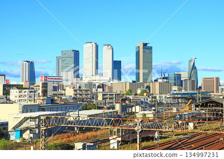 愛知縣名古屋市名古屋站前的摩天大樓風景 134997231