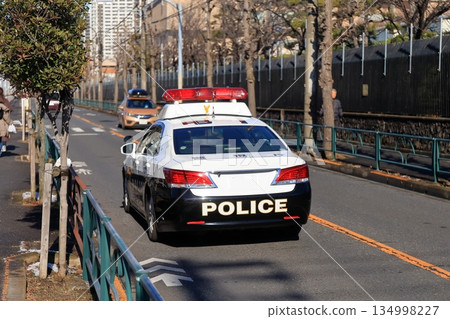 Patrol car 134998227