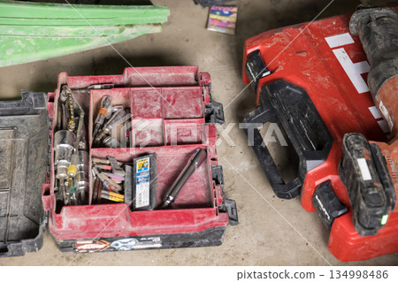 Used tool box Used tool box 134998486