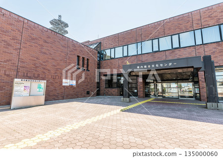 陽光明媚的北海道稚內文化中心 陽光明媚的北海道稚內文化中心 135000060