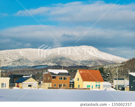 冬天的景色 135002357