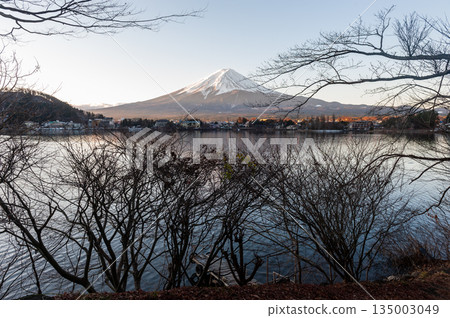Mount Fuji at Sunrise Mount Fuji at Sunrise 135003049