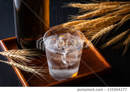 Rock of wheat distilled spirit 135004277