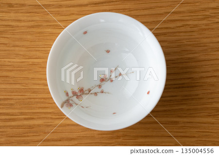 台灣與中國茶碗（梅花圖案）鳥瞰圖 135004556