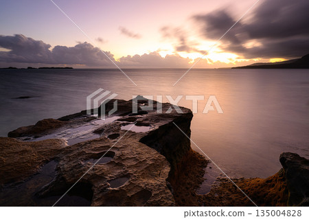 Beautiful coastal dawn - Scenery of Iriomote Island 135004828
