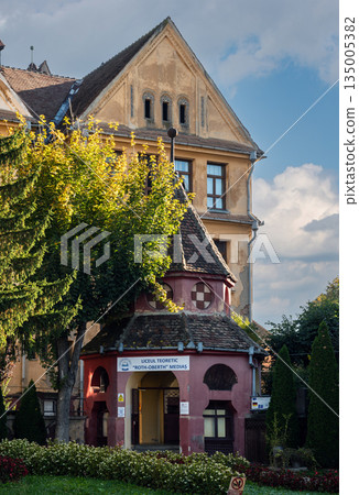 Stephan Ludwig Roth Theoretical High School Building in Medias Romania Stephan Ludwig Roth Theoretical High School Building in Medias Romania 135005382