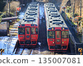 Limited express "Yufu" passing each other at Noya Station in winter (JR Kyushu) 135007081
