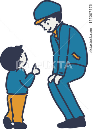 圖解：一名戴著帽子、身穿藍色制服的工人正在聆聽孩子們講故事。 135007376