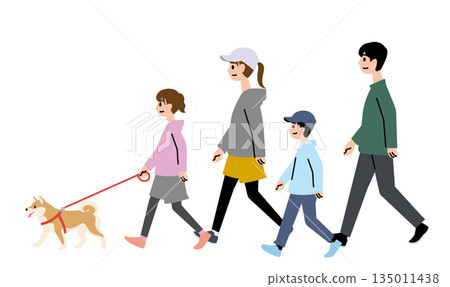 一家四口穿著休閒服，牽著一隻柴犬散步。 135011438