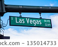 指向拉斯維加斯的標誌 指向拉斯維加斯的標誌 135014733