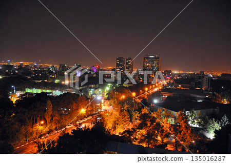 Night view of Keshavarz Boulevard in the center of Tehran, the capital of Iran 135016287