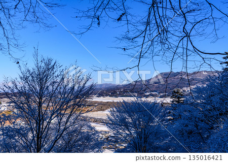 漫步在白雪皚皚的平泉 135016421