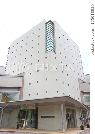 Scenery of the Raisin Hall in Shiojiri City, Nagano Prefecture Scenery of the Raisin Hall in Shiojiri City, Nagano Prefecture 135018030