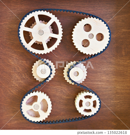 Wooden gear mechanism Wooden gear mechanism 135022618